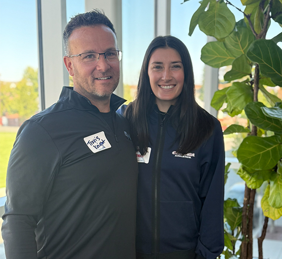 لافتة الحرم الجامعي تحمل شعار غوزاغا مع نص يقرأ: اكتشف هدفك